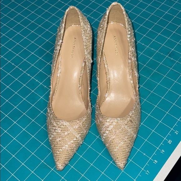 Ann Taylor Neutral Multi Azra Tweed Pumps Chic Spring Workwear Size 9 1/2 - Picture 1 of 8